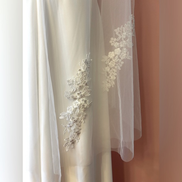 Wedding Veil Fingertip main image 8